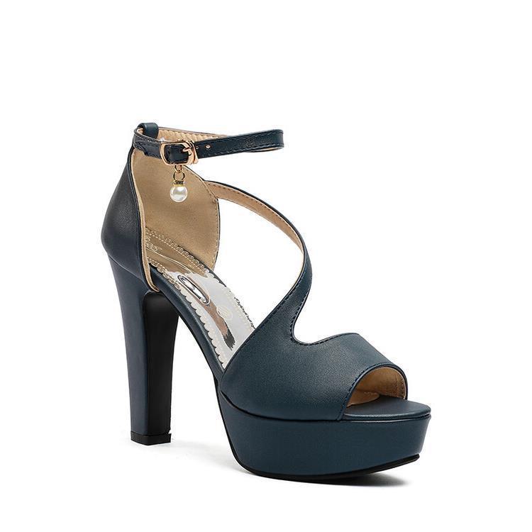 Römische Schuhe mit Dicken Absätzen für Frauen - Stilvoll und Komfortabel