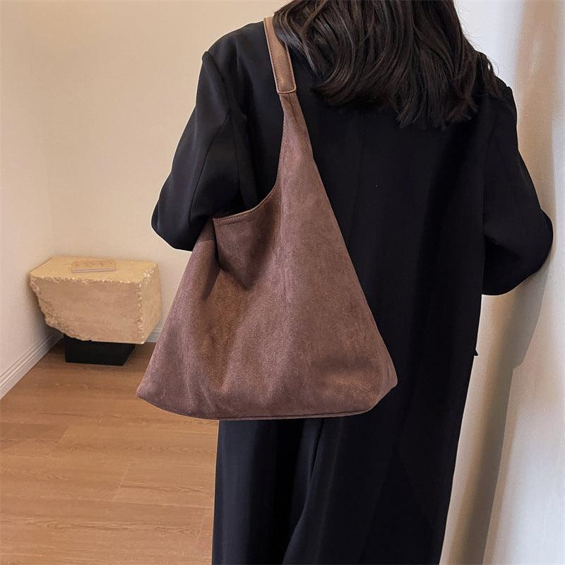 Luxuriöse Wildleder-Tote-Bag – Das Must-Have-Accessoire für den Herbst