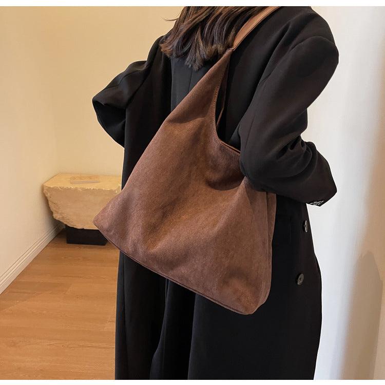 Luxuriöse Wildleder-Tote-Bag – Das Must-Have-Accessoire für den Herbst